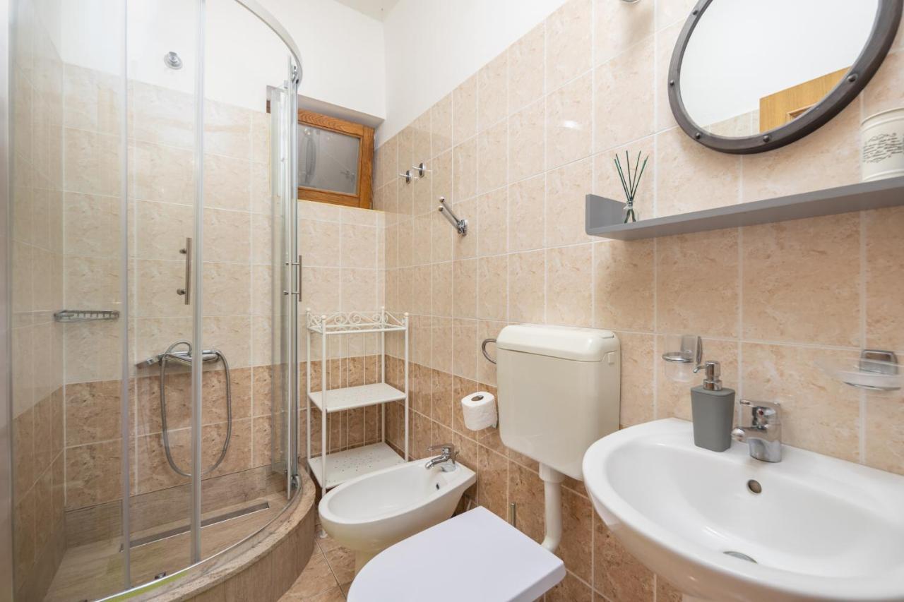 Apartment Doris Супетарска-Драга Экстерьер фото