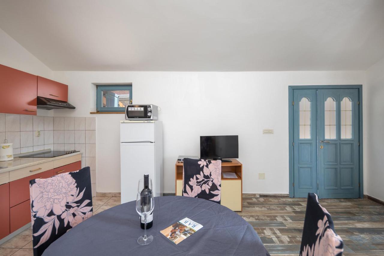Apartment Doris Супетарска-Драга Экстерьер фото