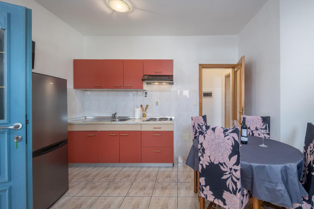 Apartment Doris Супетарска-Драга Экстерьер фото