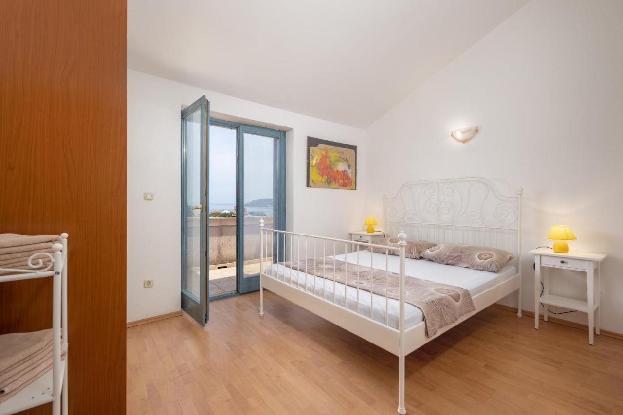 Apartment Doris Супетарска-Драга Экстерьер фото