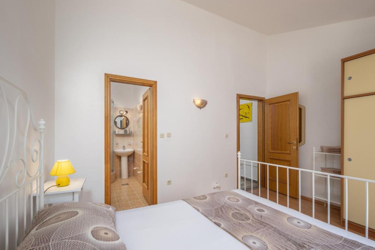 Apartment Doris Супетарска-Драга Экстерьер фото
