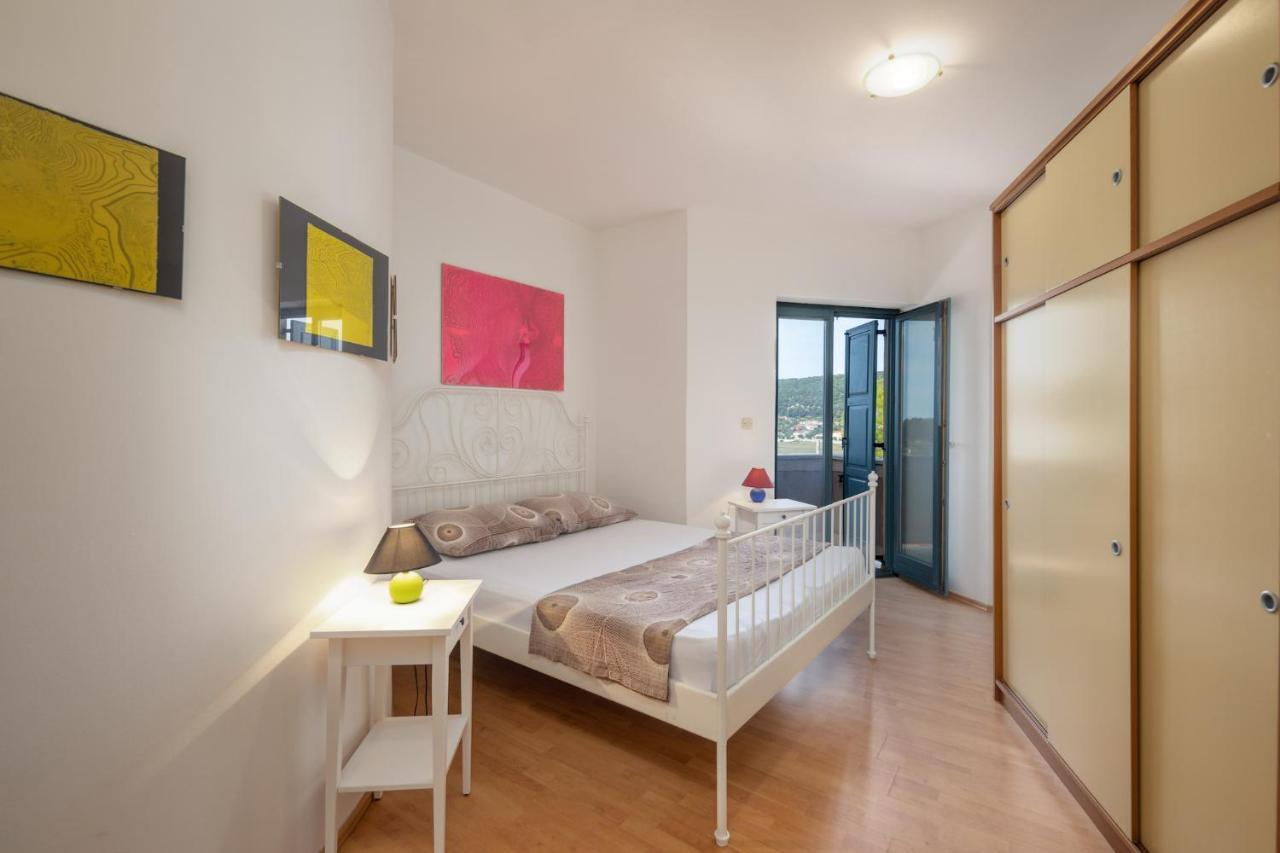 Apartment Doris Супетарска-Драга Экстерьер фото